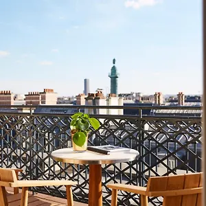 מלון Park Hyatt - Vendome *****