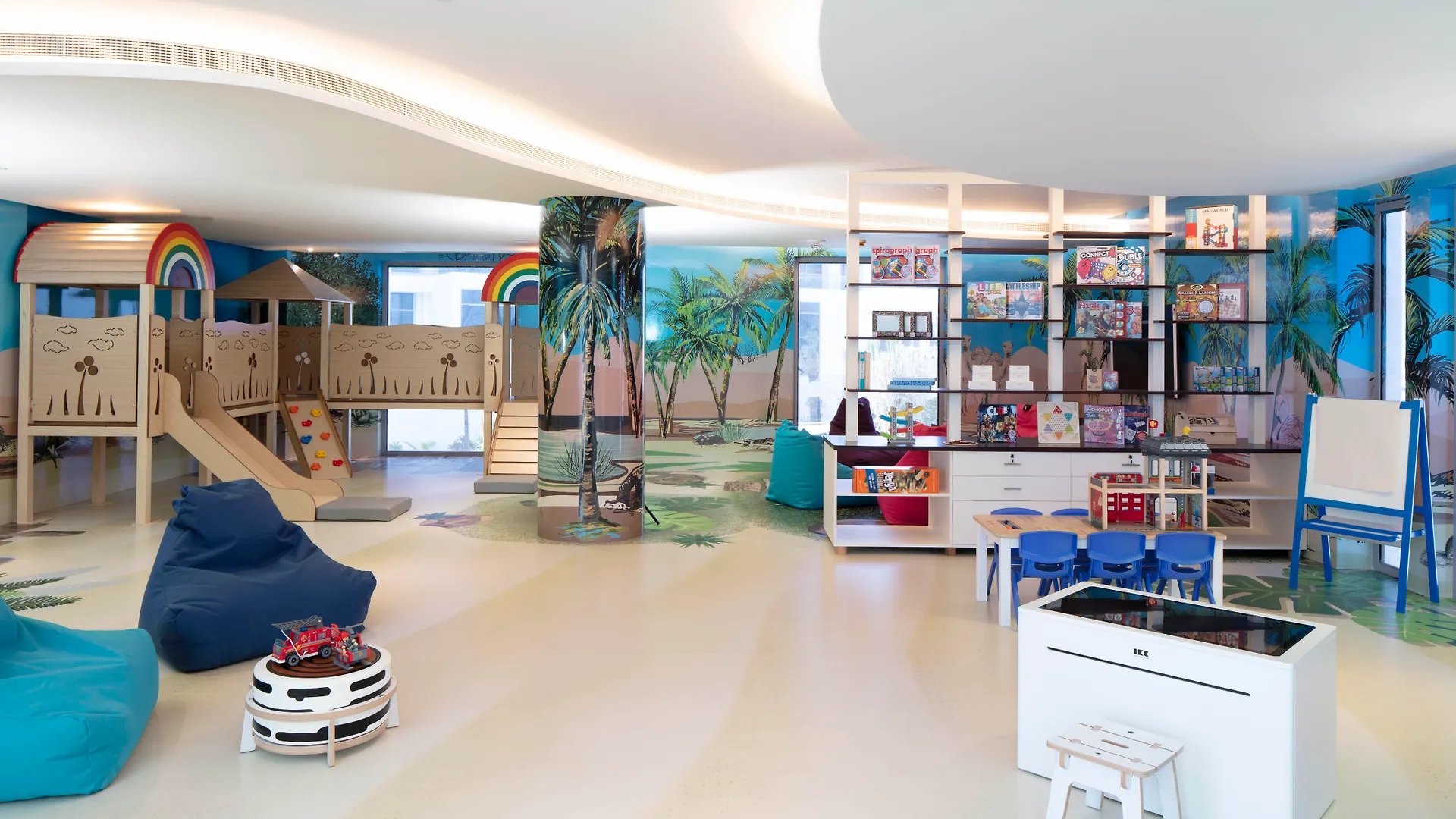 Centara Mirage Beach Resort דובאי