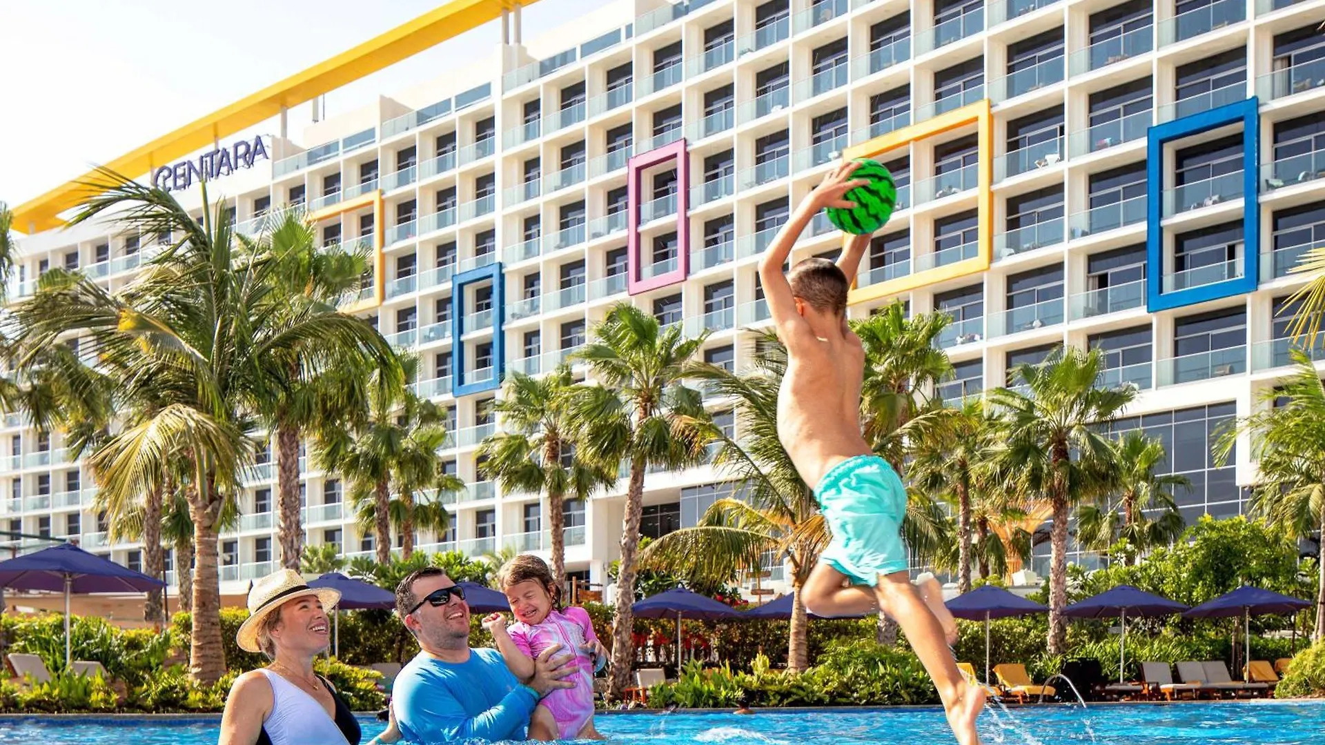 Centara Mirage Beach Resort דובאי