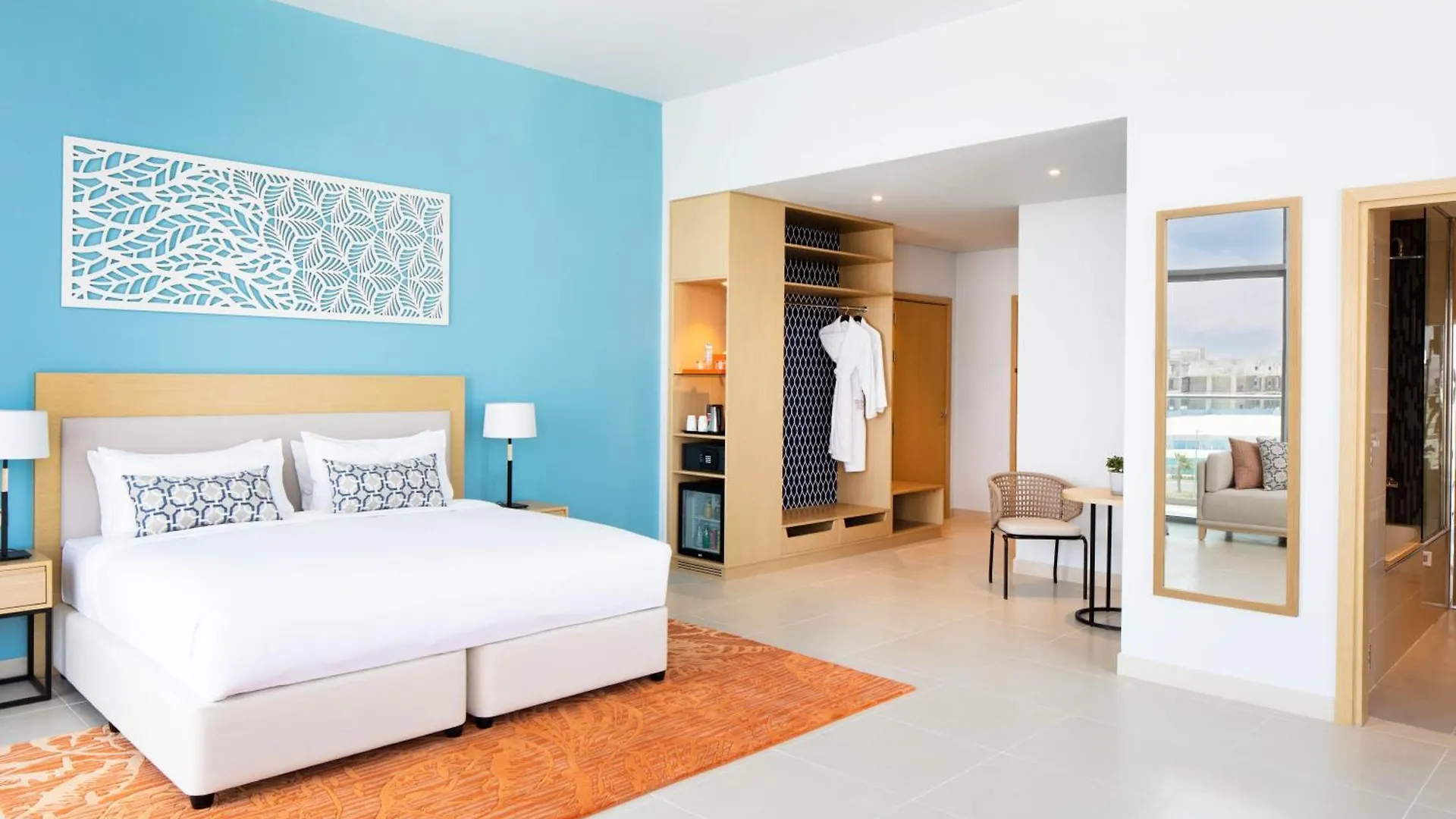Centara Mirage Beach Resort דובאי