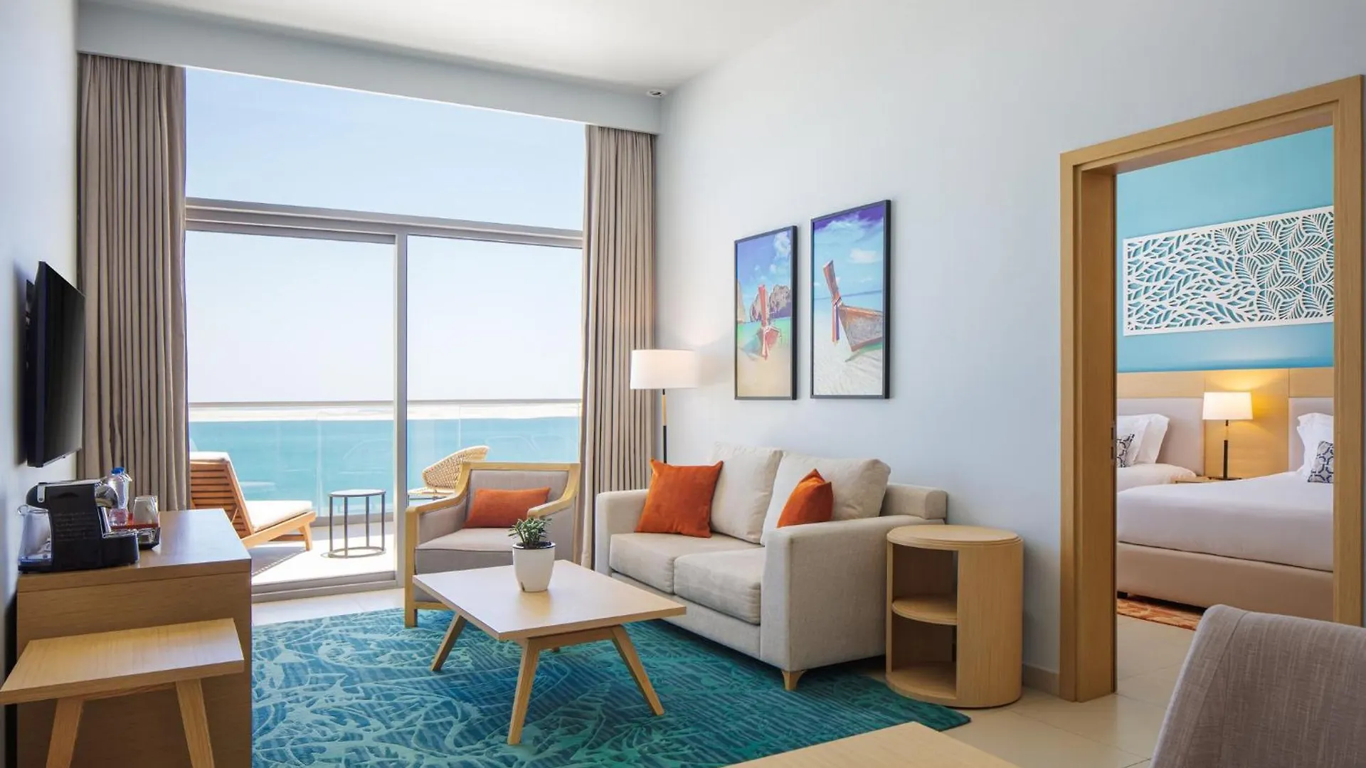 Centara Mirage Beach Resort דובאי
