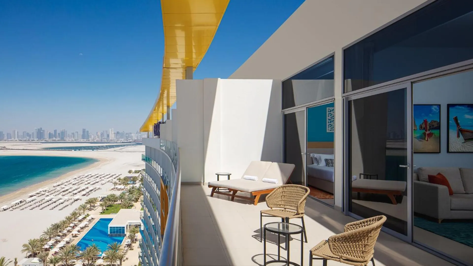 Centara Mirage Beach Resort דובאי 4*,