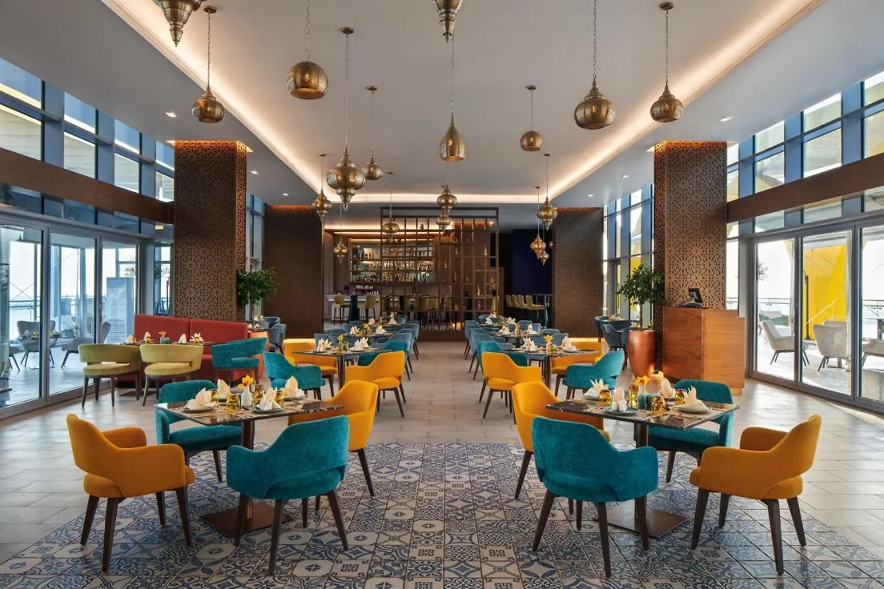 ****  Centara Mirage Beach Resort Dubai United Arab Emirates