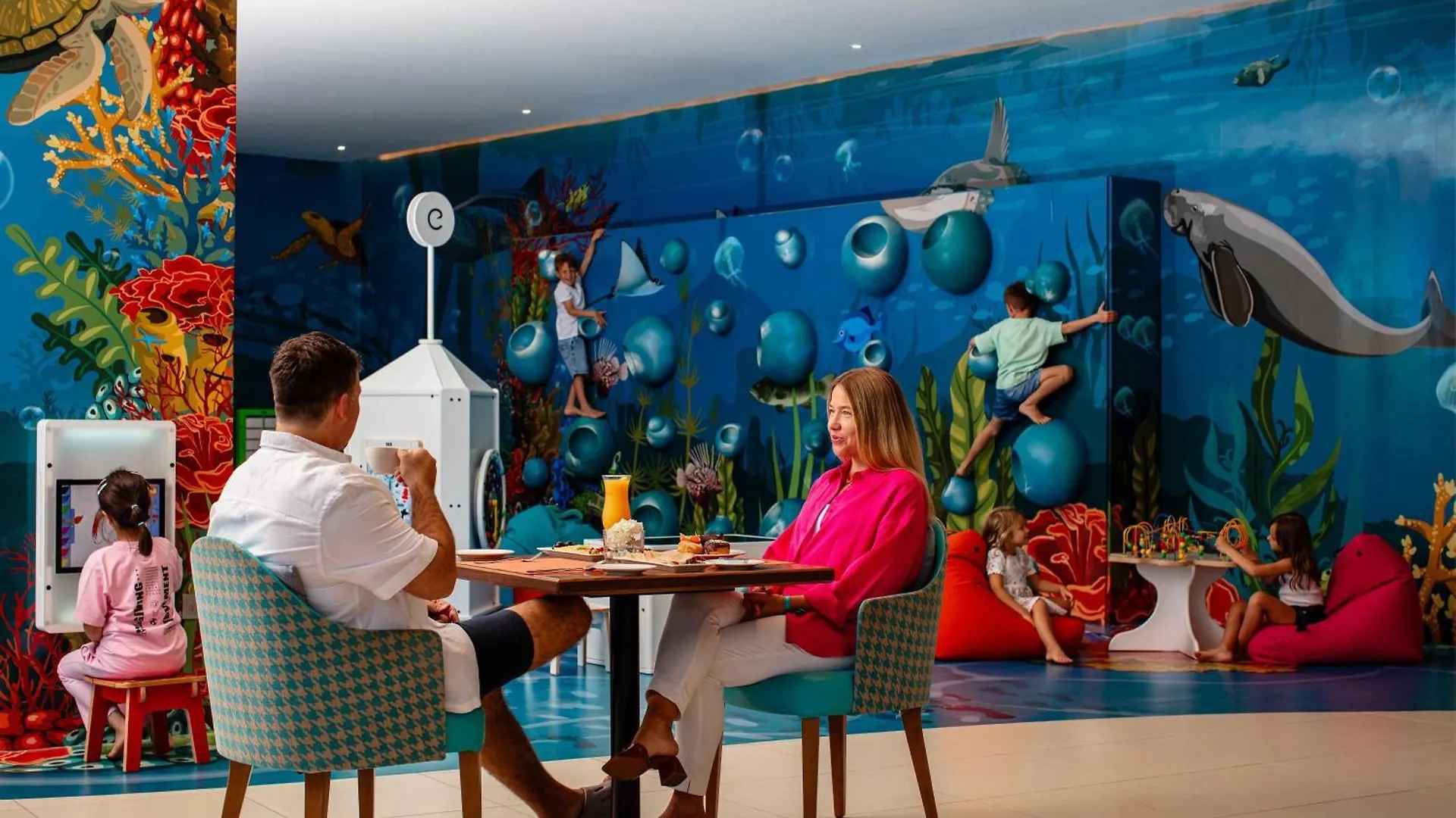 Centara Mirage Beach Resort Dubai