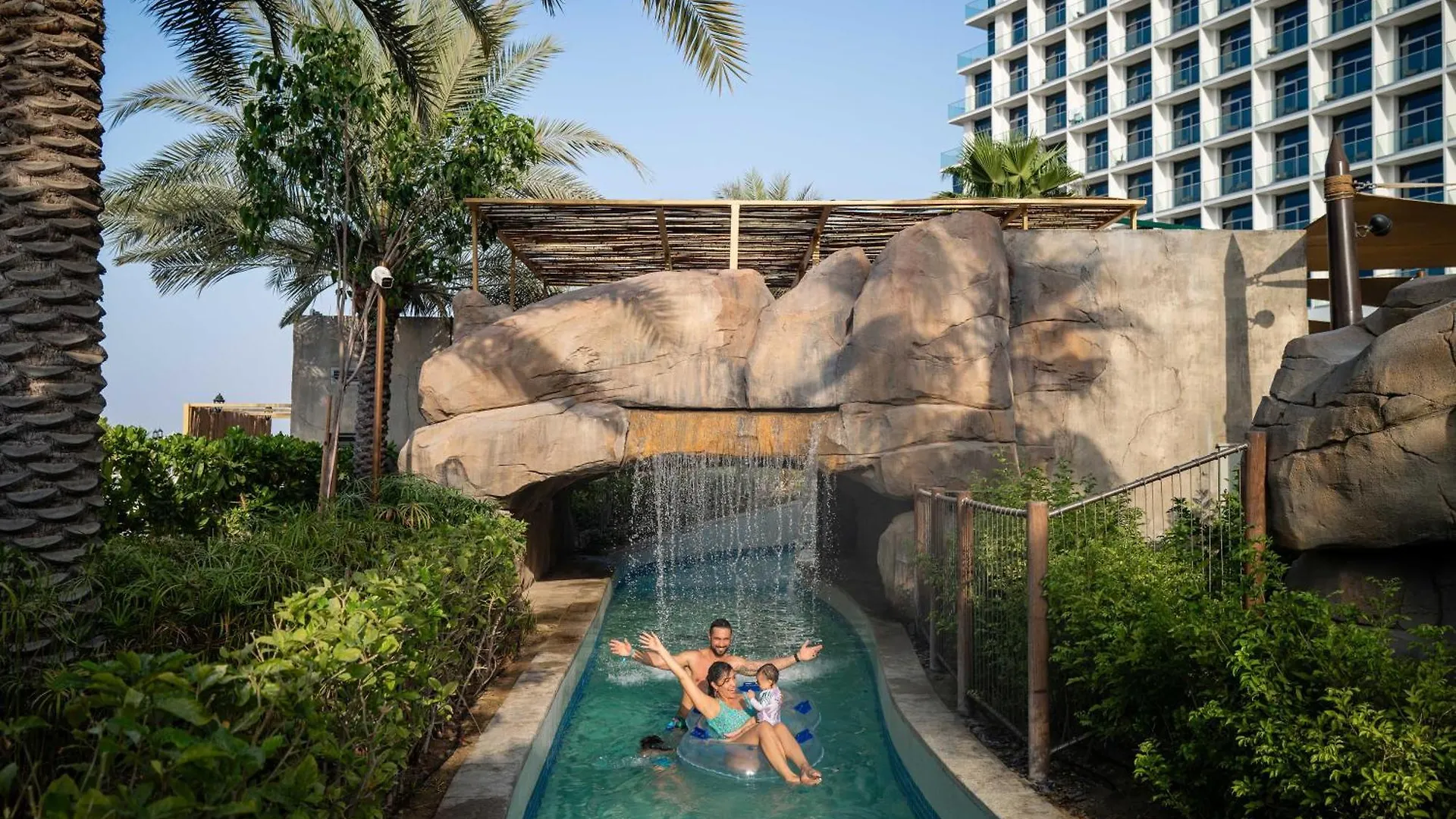 Centara Mirage Beach Resort Dubai 4*,